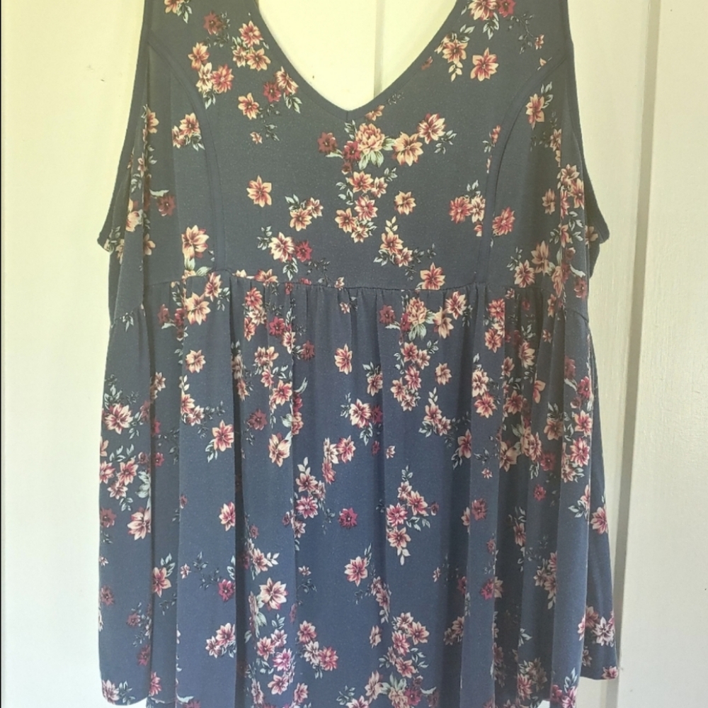 Floral peplum tank top
